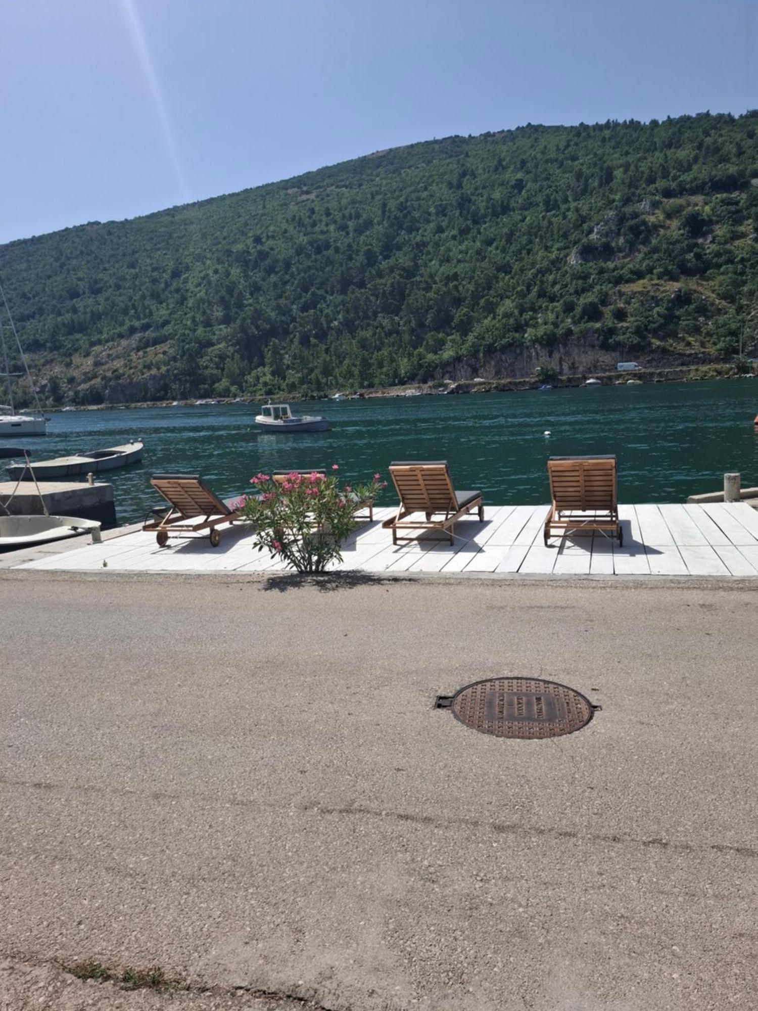 아파트 몬코비츠 Mokošica 외부 사진